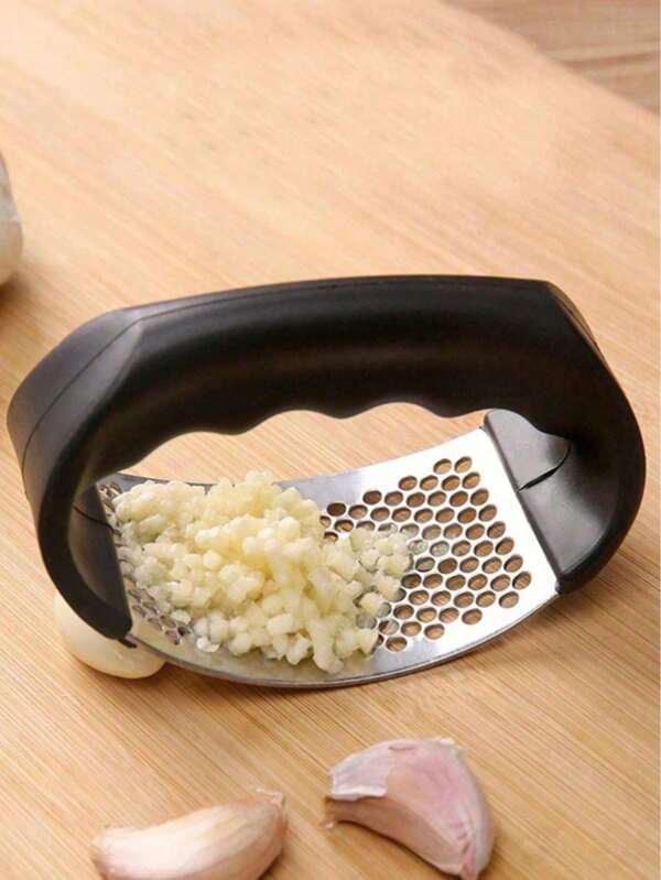 1 peça de triturador de alho de aço inoxidável, acessórios de utensílios de cozinha de estilo aleatório