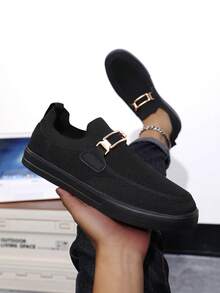 Men's Fashionable Low-Top Skateboarding Shoes, Lightweight Comfortable Breathable Casual Athletic Sneakers - All Black - View 2