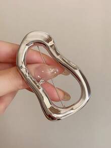 1 件女式不对称金属设计简约胸针，时尚休闲百搭胸花配饰 - 銀色 - 查看 7