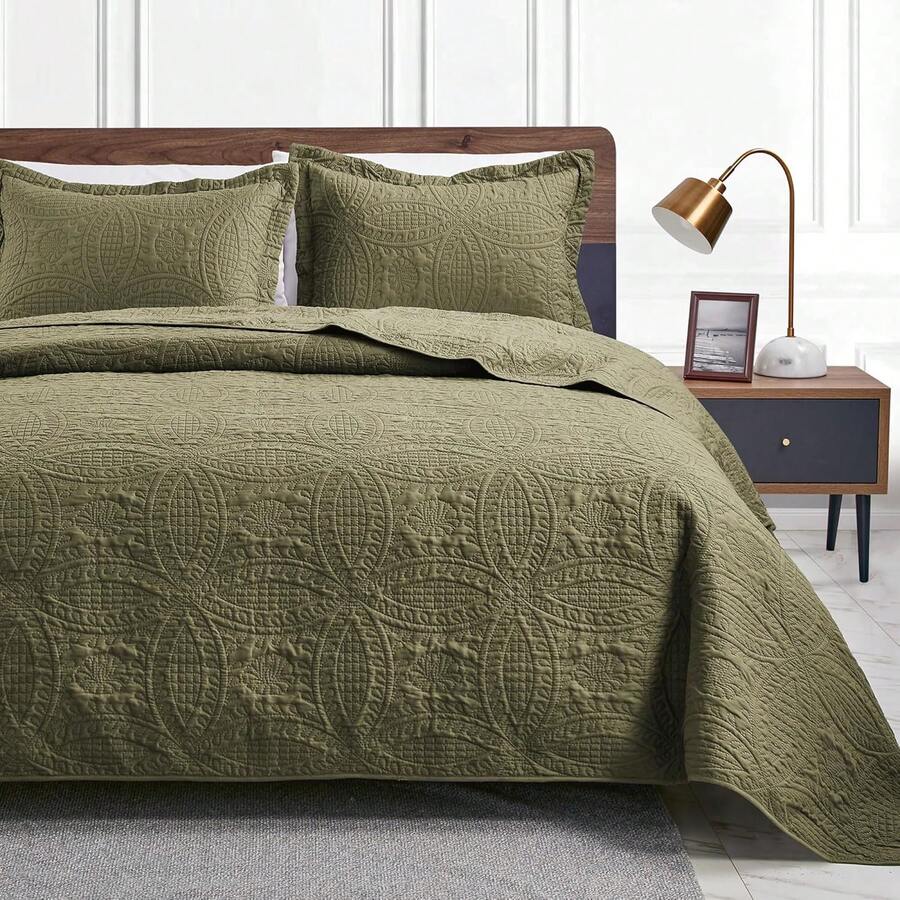 Quilts For Queen Bed Blue Bedspreads - Soft Bed Summer Quilt Lightweight Microfiber Bedspread- Modern Style Coin Pattern Coverlet For All Season - 3 Piece (1 Quilt, 2 Pillow Shams) - Coin Pattern Green - View 1