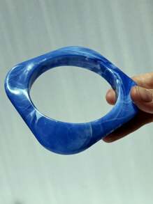 1 件不对称方形和圆形扭曲透明蓝色闪亮扎染树脂手链，Y2K 夏季时尚配饰