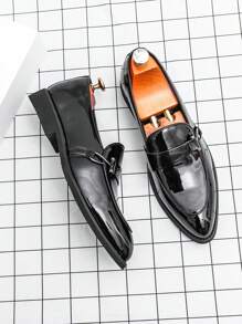 Slip-On Slip-On Glossy Loafers, Solid Black, Casual Leather Shoes With Spiczasty Nosek Dla Mężczyzn. Nadają się na Ślub, Imprezę Lub Nieformalne Okazje, Slip-On Design