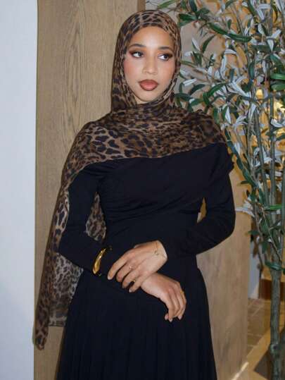 1PC Women Scarves Bohemian Leopard Print Hijab, Thin Lightweight And Breathable Head Scarves Suitable For Daily Wear Veiled Clothes
