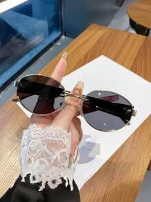 1 件装新款金属椭圆形高级时尚眼镜，适合女性的欧美街头风格 - 金框黑灰片 - 查看 3