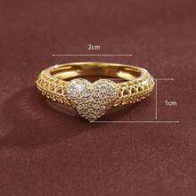 1 Stück modischer Damenring mit herzförmigem Design und kubischen Zirkoniasteinen