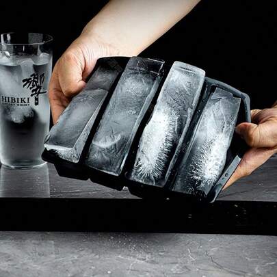 2 Pieces 4 Cavities Rectangle Shape Size Ice Mould Silicone Ice Cube Tray With Silicone Lids Multi Cavity Shaped Silicone Ice Tray Whisky Ice Cube Molds Ice Maker(With Ice Clamps)