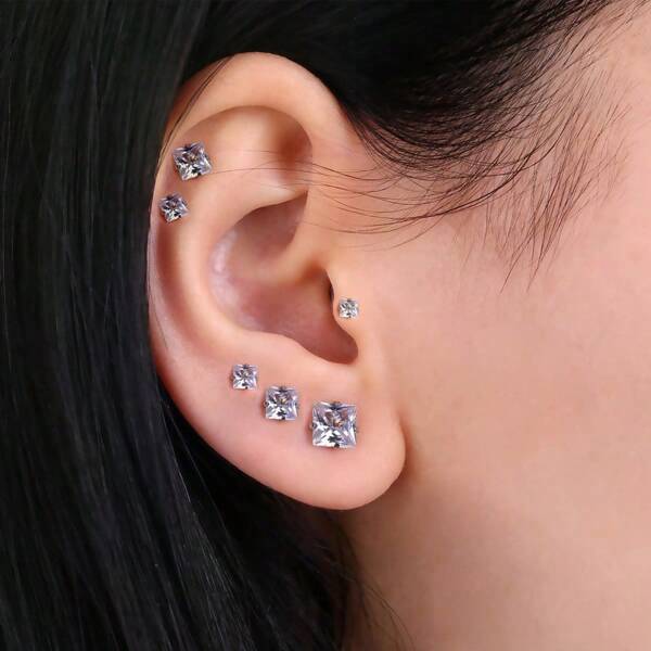 1 Pair 316 Stainless Steel Hypoallergenic Four-Prong Square Cubic Zirconia Stud Earrings, Silver Soft Cartilage Clips, Simple Elegant Sparkling Diamond Earrings, Unisex, Titanium Steel Earrings Gift