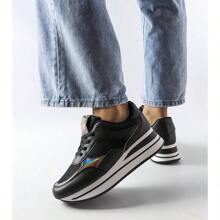 scarpi sportivi sportive casual con suola spessa e colori a contrasto, adatte per uso quotidiano