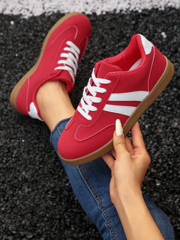 Plus Size Women's Red Sneakers, Color Blocking Fashion Skate Shoes, Flat Lace-Up Comfortable Non-Slip Casual Trainers