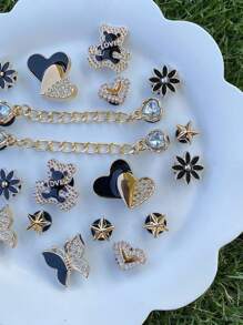 18 Peças Elegante Presilha para Sapato com Pérola Falsa, Borboleta e Urso Com Diamante, Acessório Versátil de Decoração DIY com Strass de ABS em Formato de Borboleta para Sandálias, Chinelos, Bolsas de Praia Femininas, Ótimo Presente para o Dia das Mães e Aniversário de Feriado