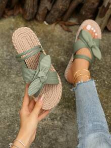 全新时尚波西米亚风休闲百搭户外/室内平底沙滩凉鞋和拖鞋，加大码，Y2K 街头风格