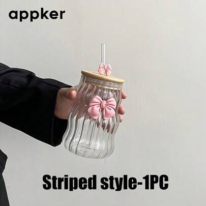 1/2 500毫升优雅磨砂玻璃杯，带盖和吸管，波浪形设计，可重复使用，家居装饰，非常适合盛装牛奶和咖啡 - 情人节和斋月的理想之选