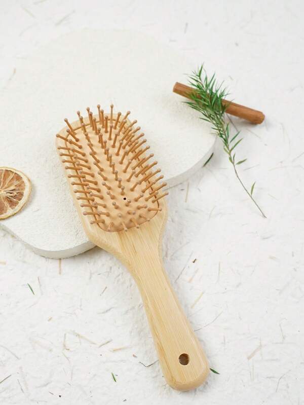 1 قطعة مشط شعر مربع صغير الحجم من البامبو مع مقبض، فرشاة شعر لفك التشابك للنساء والرجال، ضروريات السفر والعطلات، اكسسوارات شعر للنساء، فرشاة شعر، فرشاة لتسريح الشعر للخلف، فرشاة تصفيف الشعر، فرشاة للشعر المجعد، فرشاة للحواف، مشط شعر، فرشاة شعر، طقم فرشاة شعر، مشط الشعر، مشط للخصلات المجعدة، فرشاة لفك التشابك، فرشاة شعر للنساء، شعر، سفر، منتجات الشعر، أدوات الشعر، مستلزمات الشعر، حلاق، اكسسوارات الحلاق، صالون الحلاقة، معدات التجميل