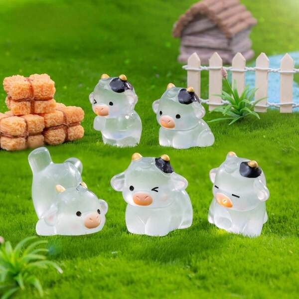 5/10/20pcs DIY Luminous Small Cows, Luminous Mini Resin Animal Small Cows, Mini Toys, Handmade Decoration Accessories, Luminous Small Cows In The Dark, Suitable For Holiday Gifts, Sock Gifts, Party Gifts, Prank Games, Landscape Gardens