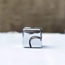 Cubo magico giroscopio, giocattolo da dita in metallo rotante, giroscopio a mano arcobaleno per alleviare lo stress, gioco da scrivania, adatto a esigenze speciali, ADHD, autismo, regali per Ognissanti e Natale