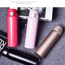 1 Stück 500ML/16,9oz Vakuumisolierter Becher mit verriegelbarem Deckel, doppelwandiger auslaufsicherer Reisebecher aus Edelstahl, ideal für den Schulbeginn