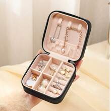 1 pièce Boîte de rangement de bijoux de voyage, cadeau pour femme, mini organisateur de bijoux, support pour colliers et boucles d'oreilles avec miroir, rose, articles de voyage essentiels, cadeau de la fête des mères pour les femmes, organisateur de stockage, articles de voyage essentiels, retour à l'école, stockage en dortoir