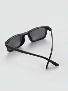 New - Style Magnetic Clip - On Reading SunGlasses Men And WomenSetglasses: 3 - In - 1 For Fishing And Driving. Switch To UV - Protecting Sunglasses In Seconds. Includes 1 Prescription Reading Glasses And 3 Magnetic Clip - Ons. Power Ranges From 100° To 400°Diopters - 808 - 查看 3