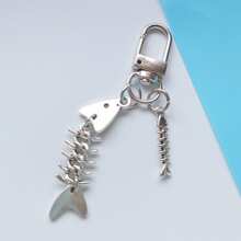1/2 pièces Porte-clés avec pendentif croix étoile métallique Y2K, étui à écouteurs de style punk minimaliste, coque de téléphone, breloques et accessoires pour sacs, accessoires pour voiture