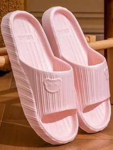 卡通熊印花绿色EVA防滑防臭轻便加厚拖鞋，适合女性全年居家穿着，也可作鞋架、收纳鞋、户外、花园、旅行必备、便携、沙滩必备、毕业季、毕业典礼、毕业礼物、祝贺毕业、毕业典礼、优秀毕业生、毕业派对等场合的礼物 - 彩色 - 查看 12