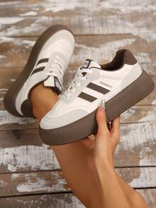 1 Pair Women's Fashionable And Comfortable Casual Shoes, Low-Top Flat Leather Platform Sneakers, Suitable For Shopping, Parties, Travel, Skateboarding, School, Work, Dating, And All-Day Sporty Wear - Brown - View 6