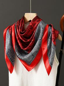 1条女士佩斯利花纹缎面方巾，尺寸90x90厘米，用途广泛，适合夏季旅行、街头穿搭、头巾、连衣裙等。 - 多色 - 查看 6