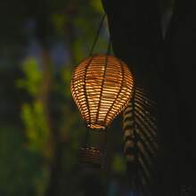 1pc Rattan Solar Lantern With Flickering Flame Effect, Solar Powered Hot Air Balloon Design, Outdoor Garden Patio Hanging Decor Lights, Holiday Decoration Room Decor Bedroom Decor Home Decor Wall Decor - Multicolor - View 7