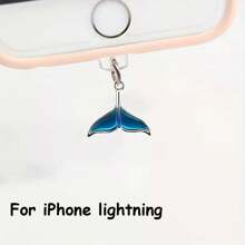 1 pezzo Tappo antipolvere a forma di coda di sirena blu, accessorio creativo e carino, ciondolo in lega metallica a forma di coda di sirena o di balena, tappo in silicone trasparente per telefono, auricolare, tablet, Kindle, decorazione per porta di ricarica del telefono, adatto come piccolo regalo, impermeabile e anti-polvere per iPhone Lightning/Type-C, protegge saldamente la porta di ricarica del telefono
