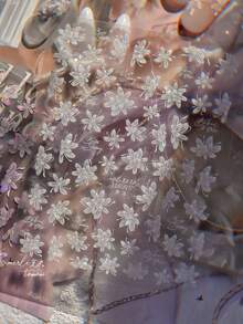 1片 5D 浮雕夏季白色花卉美甲貼紙，全息蕾絲花朵自黏式美甲貼花，優雅極簡風 DIY 美甲裝飾，適用於居家美甲、美甲沙龍及穿戴甲配件 - 白色 - 查看 7