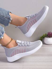 女士舒适户外运动休闲鞋软底防滑老年鞋轻便旅游鞋中老年保健步行鞋