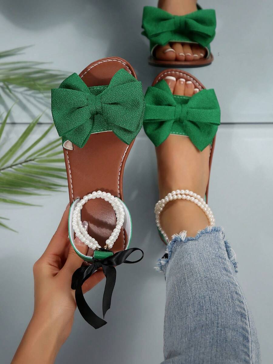 全新加大码女式舒适简约圆头珍珠蝴蝶结装饰平底凉鞋，夏季休闲时尚露趾沙滩拖鞋