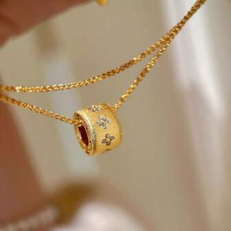 French Retro Kaleidoscope Four Leaf Clover Zirconia 18K Gold Plated Necklace Pendant For Women