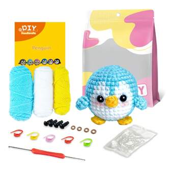 Kits de crochet pour débutants Jeslon - Avec tutoriel vidéo étape par étape, introduction pour débutants comprenant le crochet, le marqueur et l'aiguille à coudre - Cadeau parfait pour les apprenants - Mini pingouin violet