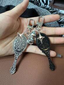 Vintage Girl Mini Mirror Charm Gothic Style Keychain,With Bell And Four Pointed Star,Makeup Mirror Bag Pendant,Perfect Gift For Birthdays & Special Occasions,Key Chain Ring Bag Backpack Charm Car Hanging Pendant Women Girls Gift,Wallet And Handbag Accessories, Keychain Phone Case Accessories,Four Colors Available