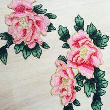 2PCS/Set Vibrant Water Soluble Flower Embroidery Patches For Christmas And New Year Holidays - Pink Orange Rose Red - Fashion-Forward Skirt Stickers & Clothing Accessories - Durable Embroidered Applique For Sewing Projects