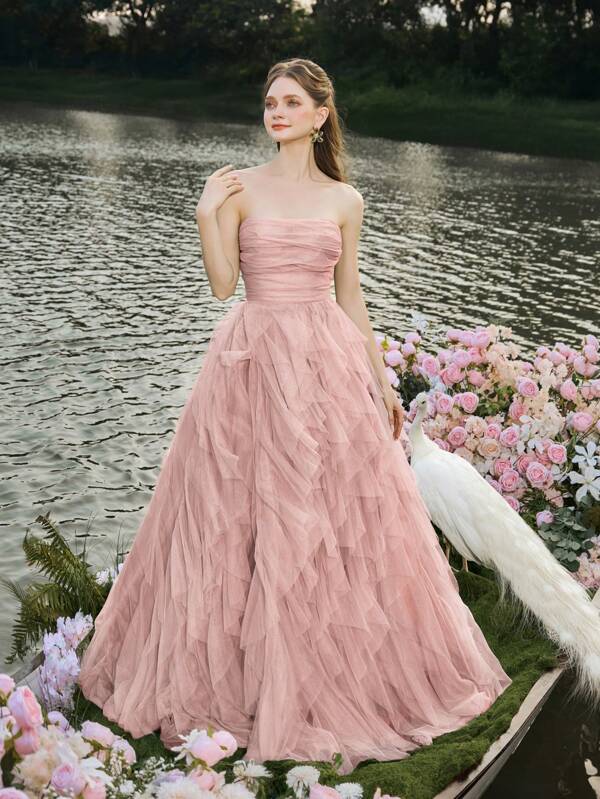 Romantic Strapless Wedding Dress Bridal Gown With Layered Ruffled Tulle & A-Line Silhouette Dress - Perfect For Classic Weddings, Graduation Dress, Evening Gala Receptions, Birthday Women Outfits, Bride