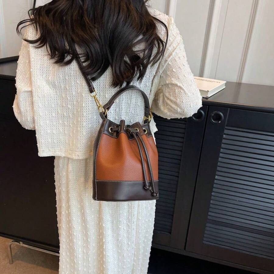 Retro Commuter Leisure Drawstring Bag Female 2025 New Fashion Lily Bag High-End Single Shoulder Bag Lily Perfectly Matches Your Style Of Dress, Shows Your Beauty, And Sends The Best Holiday Birthday Gift For Yourself And Your Family. - 棕色 - 查看 1