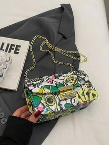 Fashionable & Cute Graffiti Print Chain Crossbody Bag, Shoulder Bag, Square Bag With Random Prints. Suitable For Shopping, Wallet, Young Women, University Students, Fresh Graduates, White Collar. Ideal For Office, University, Work, Business, Commuting, Outdoor Activities, Travel And Picnics. - Multicolor - View 3