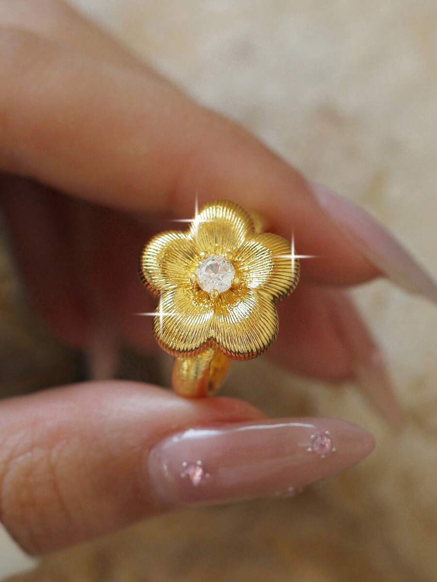 1 Stück eleganter Kubikzirkonia Blumen Verlobungsring für Damen, moderner fünfblättriger Kleeblatt Ring als Geburtstagsgeschenk, Geschenk für Date, Bankett, Abschlussball, Party