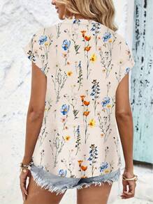 Women's Ditsy Floral V-Neck Casual Blouse