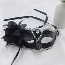 新款时尚个性化优雅舞台服装半脸面具，女士高端化妆舞会塑料面具，派对装饰侧花羽毛面具