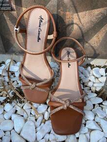 WOMEN'S BLOCK HEEL WITH GLITTER DETAIL ON THE FRONT, SUPER LIGHT AND SOFT - Rust Brown - View 1