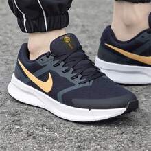 Nike 男士 2026 新款 RUN SWIFT 3 缓震轻盈透气舒适公路跑鞋 DR2695-010