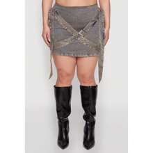 Plus Size Mineral Wash Buckle Strap Mini Skirt - Multicolor - View 3