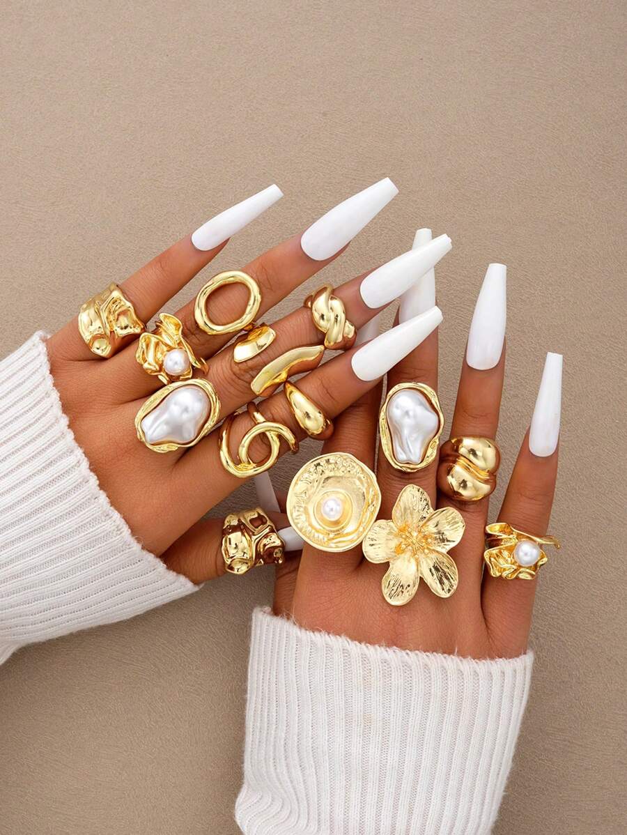30pcs Exaggerated Chunky Vintage Coin Style Asymmetrical Metal Rings Set, Suitable For Women, Couples, Vacation, Date, Daily, Party, Gift For Mom, Friends