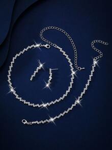 Un elegante collar de joyería de plata, adecuado para que las damas lo usen todos los días en verano. - Plateado - Ver 6
