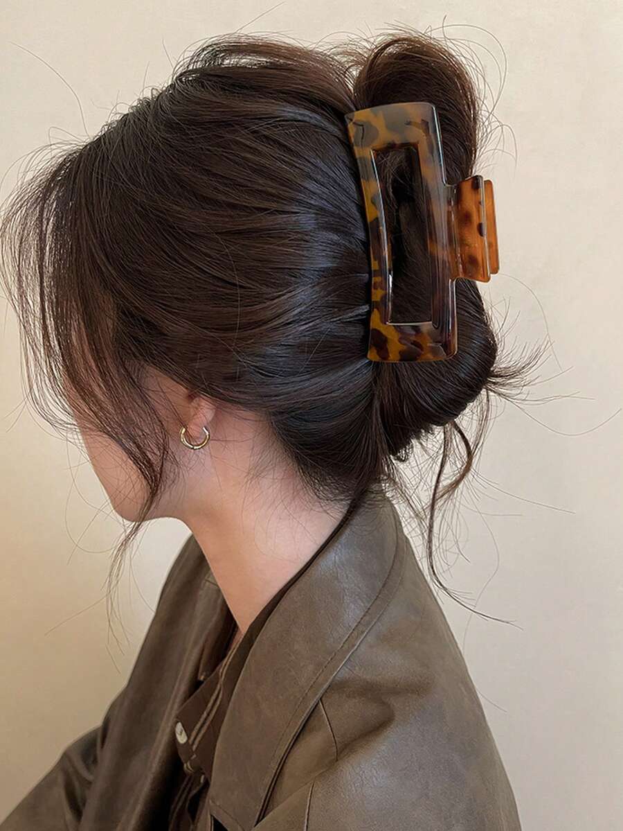 1pc Women 4.06-Inch Square Tortoiseshell Amber Pattern Large Lightweight Plastic Hair Claw Clip, Fashion Versatile Elegant Minimalist Style, Suitable For Daily, Casual, Party, Commute, Beach, Tying Hair, Ponytail, Bun, Washing Face, Makeup, Accessory Hair Clips Hair Jaw Clip Hair Clamps Hair Clutch Hair Catcher Clip Fall Winter Hair Accessories For Women For Vacation Outfits Woman Summer Outfits - Multicolor - View 1