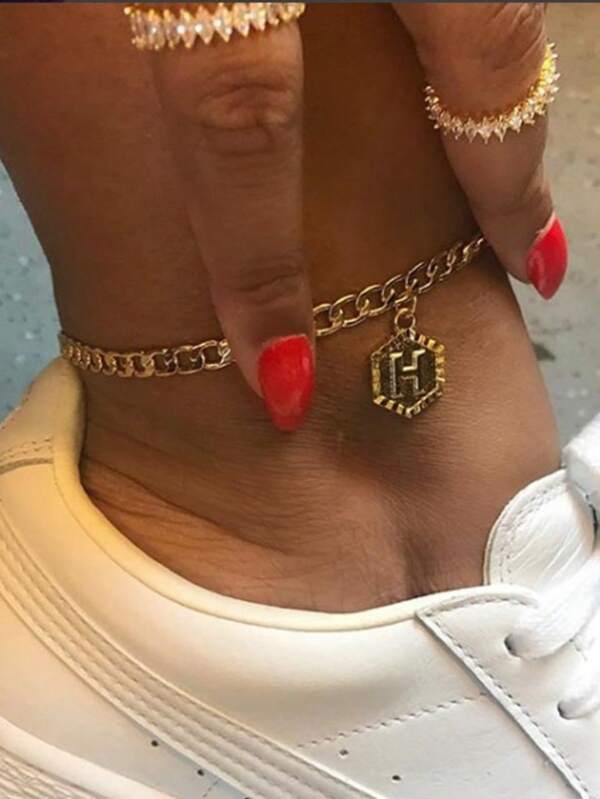 1 pieza Tobillera con colgante de letras del abecedario A-Z de cadena Figaro de acero inoxidable para mujer, joyería para pies descalzos