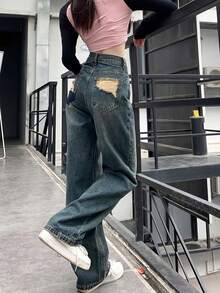 Women's Loose Cargo Jeans With Pockets & Distressed Design