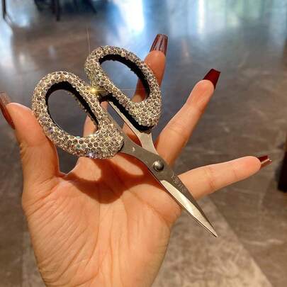 1pc Luxury Diamond-Studded Small Scissors, Stainless Steel Portable Scissors For Office, Home, Cutting Paper, Bangs, Threads, Sewing, Decorative Diamond Art, Convenient For Travel, Wedding, Birthday, Holiday Gift